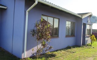 3 Bedroom House in Aquadene