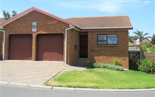 3 Bedroom House in Protea Heights