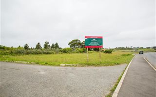 3593 m² Land available in Morningside