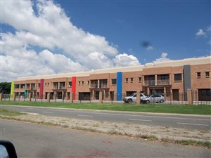 1078 m² Commercial space in Airport Park