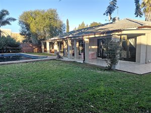 6 Bed House in Monument Heights