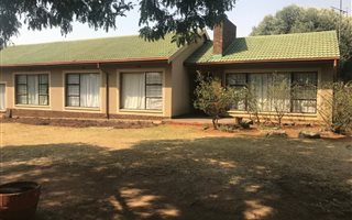 3 Bedroom House in Dunnottar