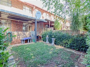 2 Bed Duplex in Dorandia