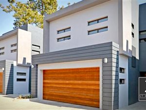 3 Bed Cluster in Bryanston