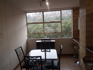 3 Bed Flat in Gezina