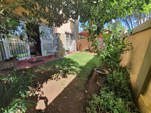 2 Bed Apartment in Sinoville