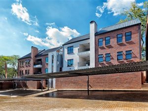 2 Bed Apartment in Craighall Park