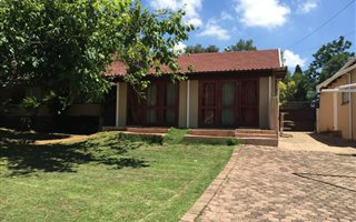 4 Bedroom House in Malanshof