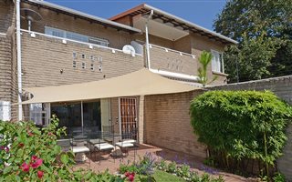 2 Bedroom Townhouse in Victory Park