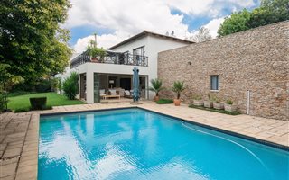 5 Bedroom House in River Club