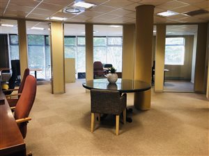 154 m² Commercial space in Somerset Park