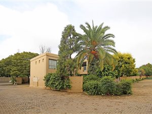 2 Bed Apartment in Kew