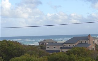1517 m² Land available in Suiderstrand