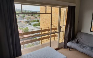 4 Bedroom Flat in Boston