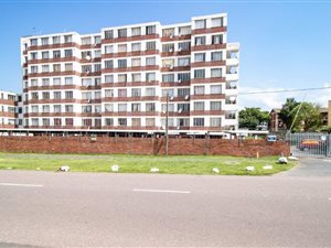 2 Bedroom Apartment in Pinetown Central