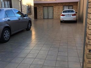 2 Bedroom Apartment in Lenasia