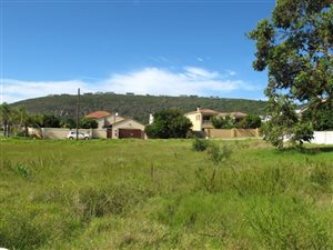 1268 m² Land available in Seaside Longships