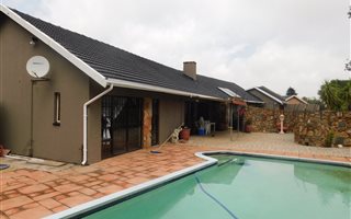 4 Bedroom House in Horison