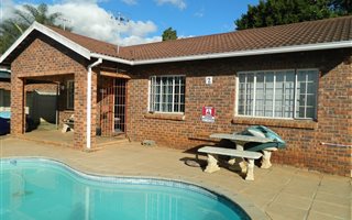2 Bedroom Apartment in Lincoln Meade