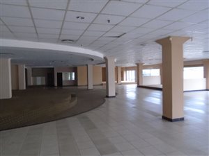 6700 m² Retail Space in Greyville