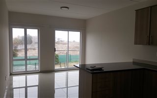 2 Bedroom Apartment in Bloubergrant
