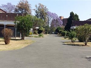 2 Bed Duplex in Pelham