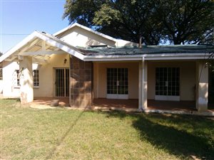 3 Bed House in Kameelfontein and surrounds