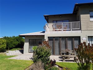 2.5 Bed Townhouse in Hartenbos Landgoed