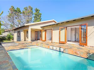 4 Bed House in Lonehill
