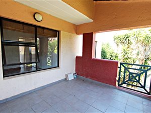 3 Bed Townhouse in Edenglen