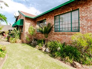 3 Bed House in Highveld