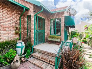 3 Bed House in Highveld