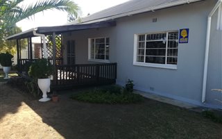 3 Bedroom House in Bothasrus