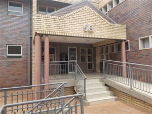 229 m² Commercial space in Lynnwood