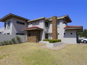 3 Bed House in Lombardy Estate