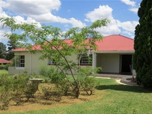 1.7 ha Agricultural Holding in Walkerville