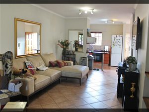 2 Bed Apartment in Queenswood
