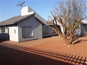 3 Bed House in Palmridge