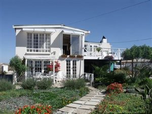 3 Bed House in Hondeklip Bay