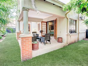 2 Bed Townhouse in Paulshof
