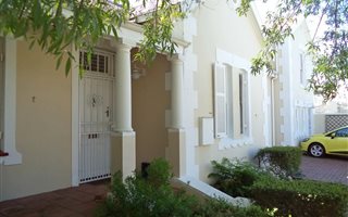 4 Bedroom House in Claremont Upper