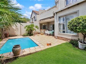 3 Bed Townhouse in Oaklands