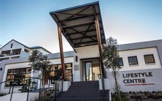 1 Bedroom Apartment in Petervale