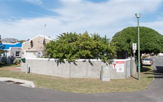 2 Bedroom House in De Kelders
