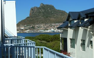 2 Bedroom Townhouse in Hout Bay and surrounds