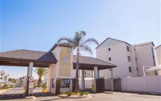 2 Bedroom Apartment in Erand Gardens