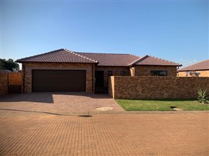 3 Bed House in Dayanglen