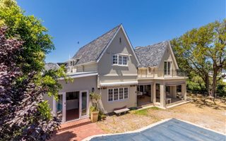 3 Bedroom House in Rondebosch