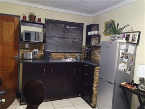 1 Bed Apartment in Westdene