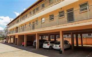 3 Bedroom Apartment in Arcadia